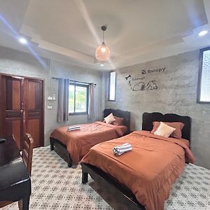 Twin Room Private Bathroom
